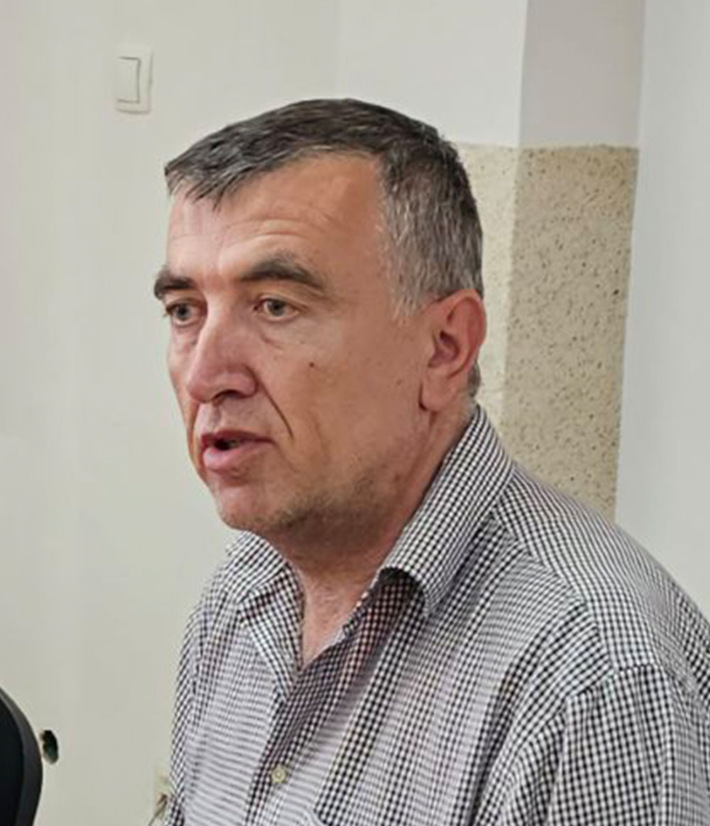 Prof. dr Dragan Vukasović